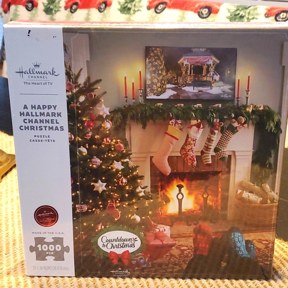 Puzzle Rare 2020 Hallmark‎ Channel Christmas 1000 pieces - Picture 1 of 7